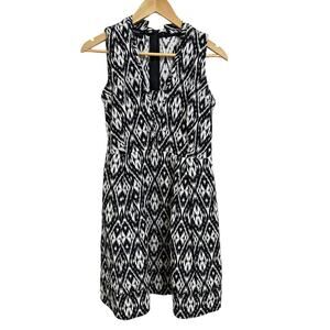 Pink Tartan women's black white geometric flare dress size‎ 6